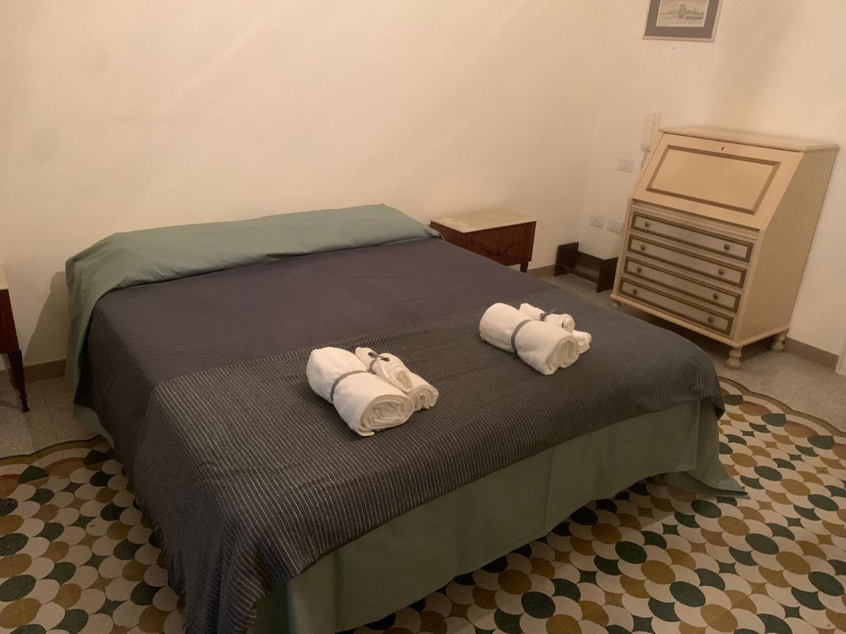 Bed and Breakfast La Grande Casa Di Puglia Джоя-дель-Колле Экстерьер фото