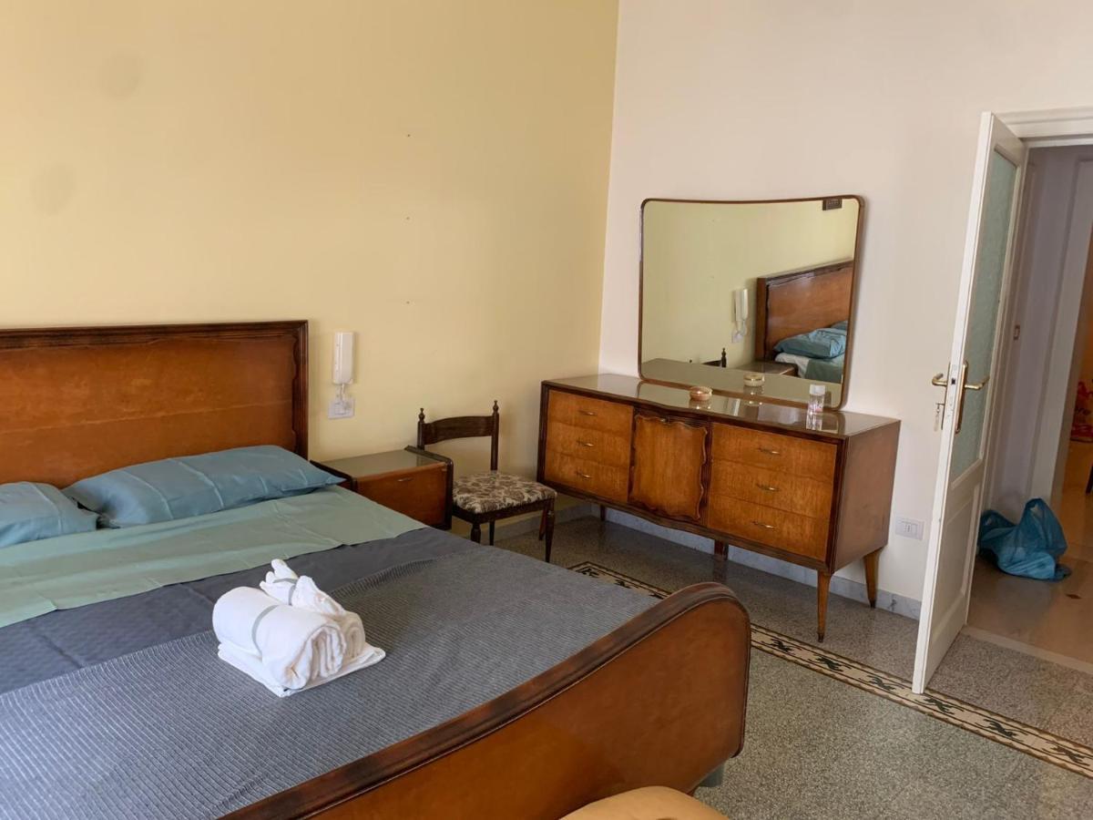Bed and Breakfast La Grande Casa Di Puglia Джоя-дель-Колле Экстерьер фото